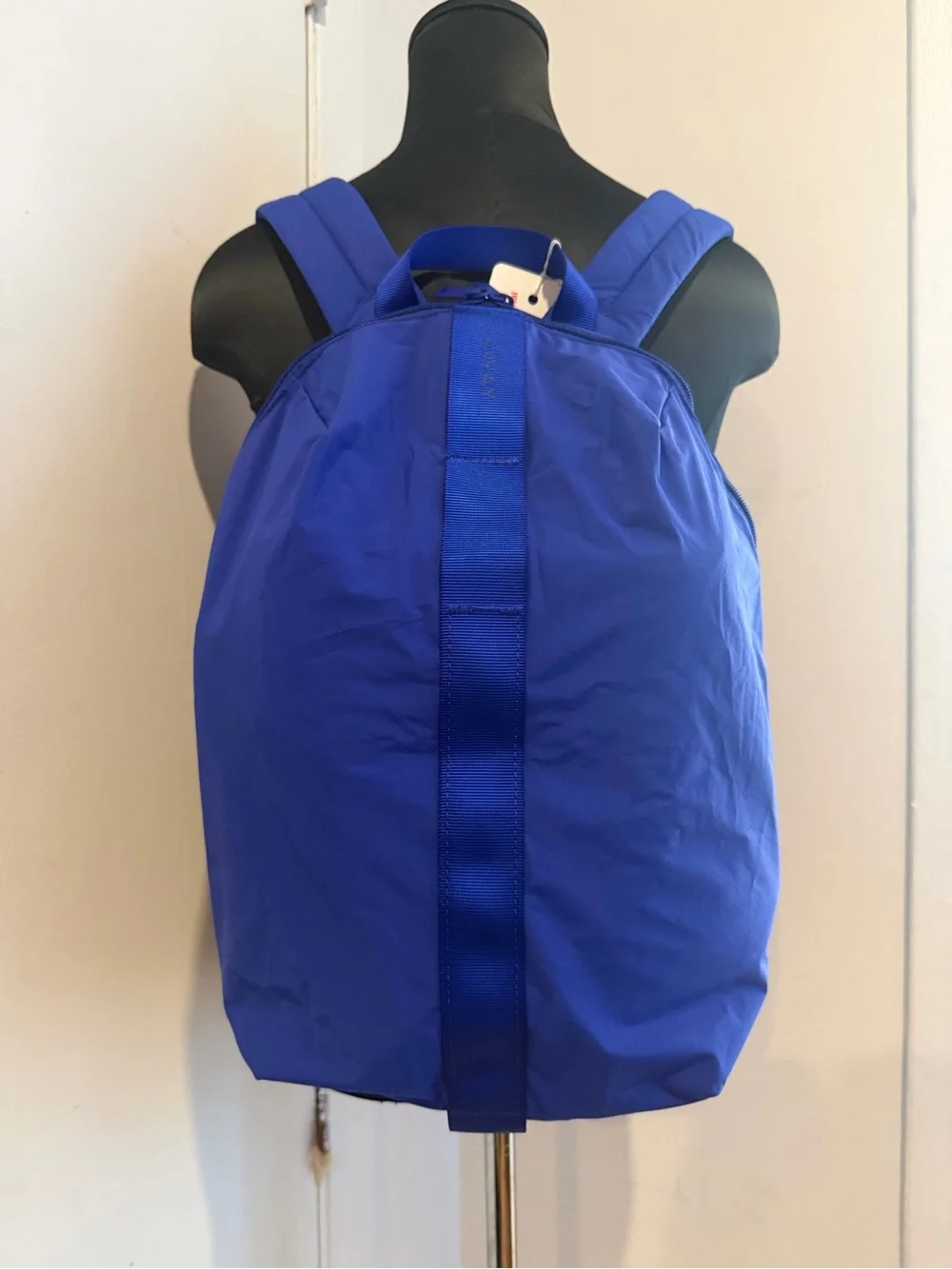 New Away Travel Everyday Backpack Wave royal blue $98 lightweight packable NWT